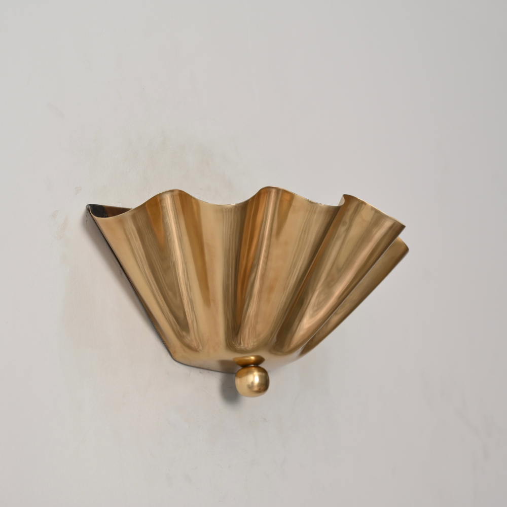 Vintage brass flower ruffle shade sconce inspired by Stilnovo design