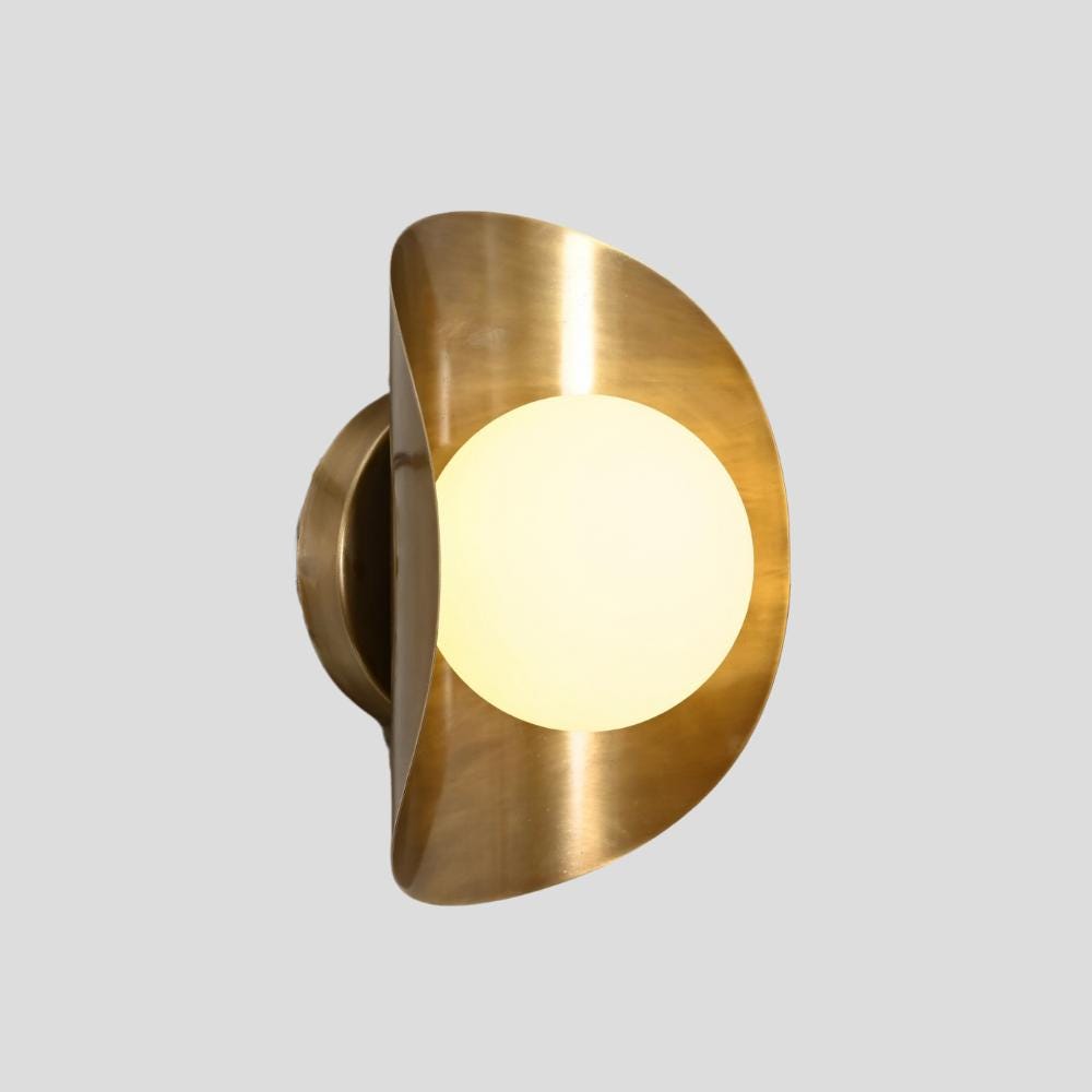 Brass Wall Light - Wall Sconce Minimalistic Glass Globe